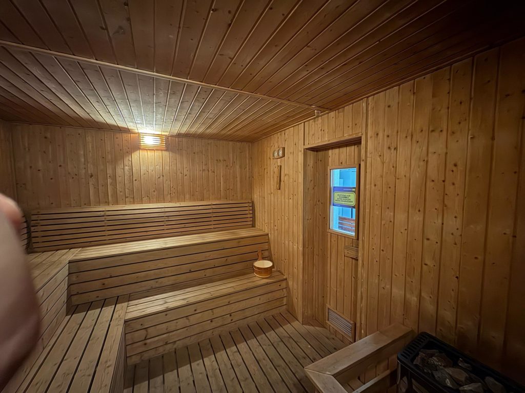 sauna 2